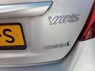 Toyota Yaris Yaris III (P13), Hatchback, 2010 / 2020 1.5 16V Hybrid picture 8