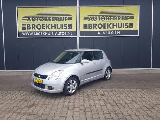 Unfallwagen Suzuki Swift 1.3 Exclusive 2006/1
