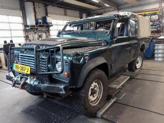 Vrakbiler auto Land Rover Defender Defender I, Pick-up, 1998 / 2016 2.2 TD4 16V 2013/6