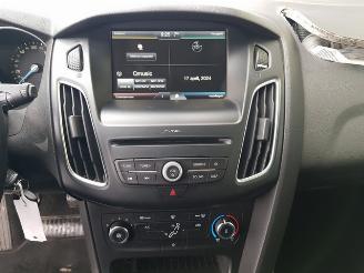 Ford Focus 1.0 Trend picture 19