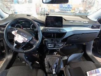 Ford Focus Focus 4 Wagon, Combi, 2018 1.0 Ti-VCT EcoBoost 12V 125 picture 30