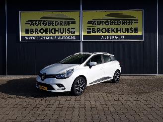 Unfallwagen Renault Clio Estate 0.9 TCe Intens 2019/10