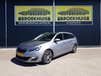 škoda osobní automobily Peugeot 308 SW 1.2 PureTech Blue Lease Premium 2016/4