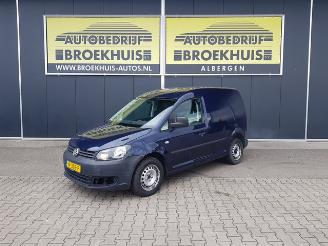 krockskadad bil bedrijf Volkswagen Caddy 1.6 TDI Economy Baseline 2013/10