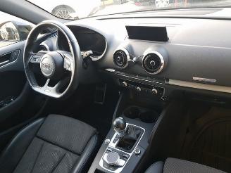 Audi A3 Sportback 40 e-tron Advance Sport S-Line picture 19