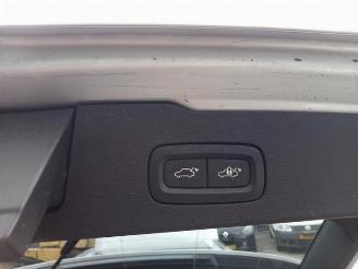 Volvo V-60 V60 II (ZW), Combi, 2018 2.0 T8 16V Plug-in Hybrid AWD picture 19