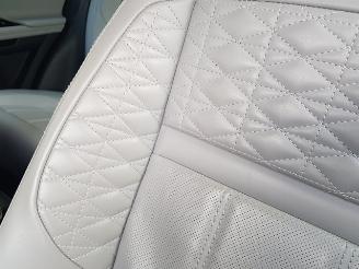 Land Rover Range Rover Evoque 1.5 P300e AWD Autobiography picture 34