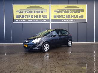 Damaged car Opel Corsa 1.3 CDTi EcoFlex S/S Cosmo 2012/4