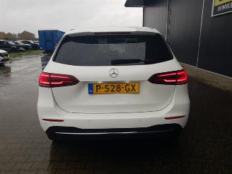 Mercedes B-klasse 200d picture 5