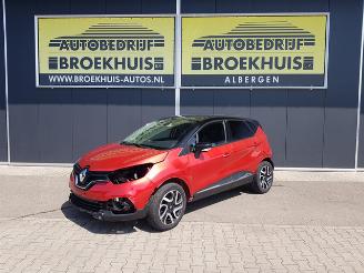 Vaurioauto  passenger cars Renault Captur 0.9 TCe Xmod 2015/9