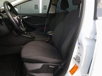 Ford Focus Focus 3 Wagon, Combi, 2010 / 2020 1.0 Ti-VCT EcoBoost 12V 125 picture 11