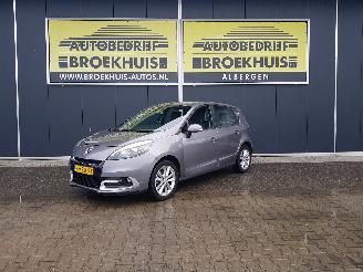 krockskadad bil auto Renault Scenic 1.2 TCe Collection 2013/3
