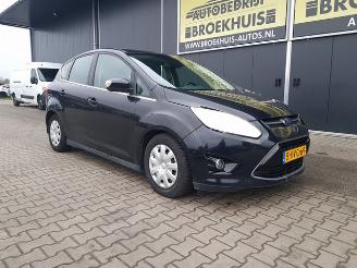 Ford C-Max 1.0 Titanium picture 6