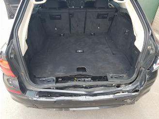 BMW 5-serie Touring 520d Executive picture 12