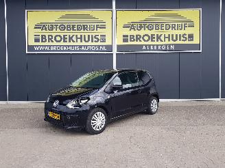 Schadeauto Volkswagen Up! 1.0 move up! 2012/3