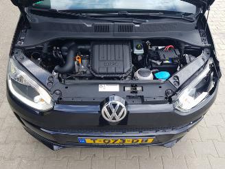 Volkswagen Up! 1.0 move up! picture 10