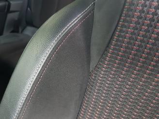 DS Automobiles DS 3 Crossback 1.2 PureTech Performance Line picture 25