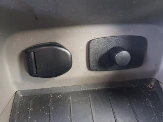 Renault Captur 0.9 TCe Expression picture 28