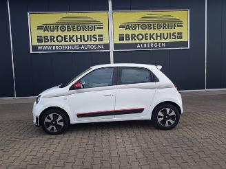 Renault Twingo 1.0 SCe Collection picture 2