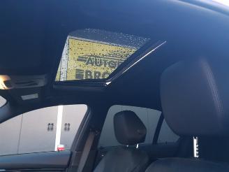 BMW 3-serie 320i High Executive Sport picture 28