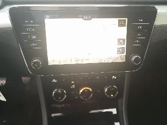 Skoda Superb Combi 1.4 TSI ACT Ambition Business picture 28