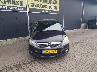 Opel Zafira 1.6 Temptation picture 3