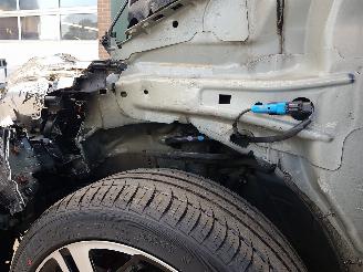 Peugeot 208 1.6 THP GTi picture 12