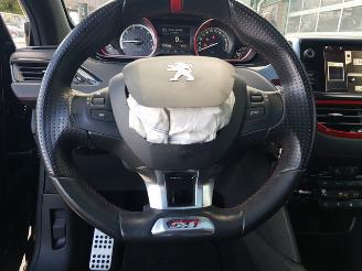Peugeot 208 1.6 THP GTi picture 19