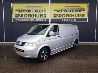 krockskadad bil bedrijf Volkswagen Transporter 2.5 TDI 340 MHD L2 2008/9