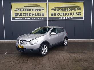 krockskadad bil auto Nissan Qashqai 1.6 Acenta 2009/2