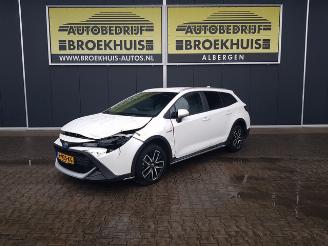 skadebil auto Toyota Corolla Touring Sports 1.8 Hybrid Trek 2020/2