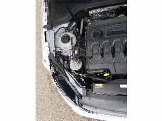 Volkswagen Golf 1.6 TDI Comfortline SOUND-Edition picture 12