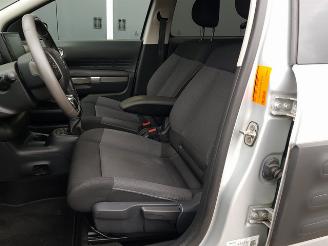 Citroën C4 cactus 1.2 PureTech Shine picture 17