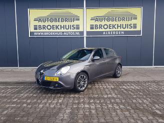 krockskadad bil auto Alfa Romeo Giulietta 1.4 T Distinctive 2011/10