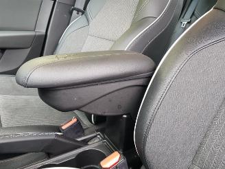 Renault Clio 1.0 TCe Intens picture 23