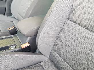 Volkswagen e-Golf e-Golf picture 24