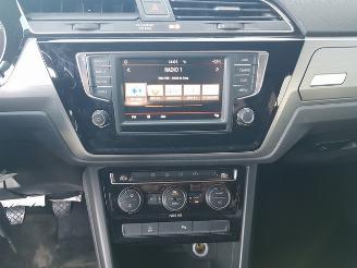 Volkswagen Touran 1.2 TSI Comfortline 7p picture 19