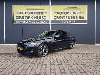 Voiture accidenté BMW 3-serie 320i M Sport Edition 2019/4