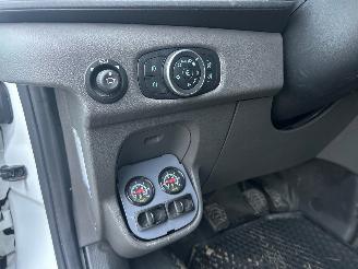 Ford Transit 350 2.0 TDCI L5H1 Trend Skeletal picture 24