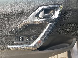 Peugeot 2008 1.6 VTi Allure picture 19