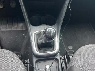 Volkswagen Polo Polo V (6R), Hatchback, 2009 / 2017 1.2 TSI picture 13