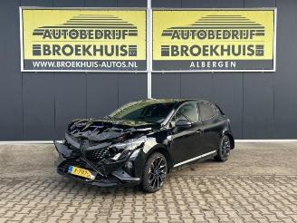 Vrakbiler auto Renault Clio Clio V (RJAB), Hatchback 5-drs, 2019 1.6 E-Tech 145 16V 2023/12