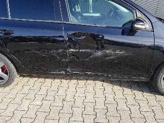 Volkswagen Golf 1.2 TSI Comfortline BlueMotion picture 9