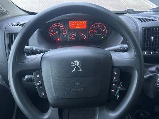 Peugeot Boxer 330 2.0 BlueHDI L1H1 Premium picture 16