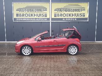 Peugeot 207 CC 1.6-16V T Sport picture 2