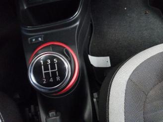 Renault Twingo Twingo III (AH), Hatchback 5-drs, 2014 1.0 SCe 75 12V picture 27