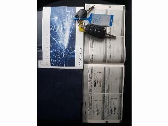 Peugeot 208 1.2 PureTech Signature picture 21