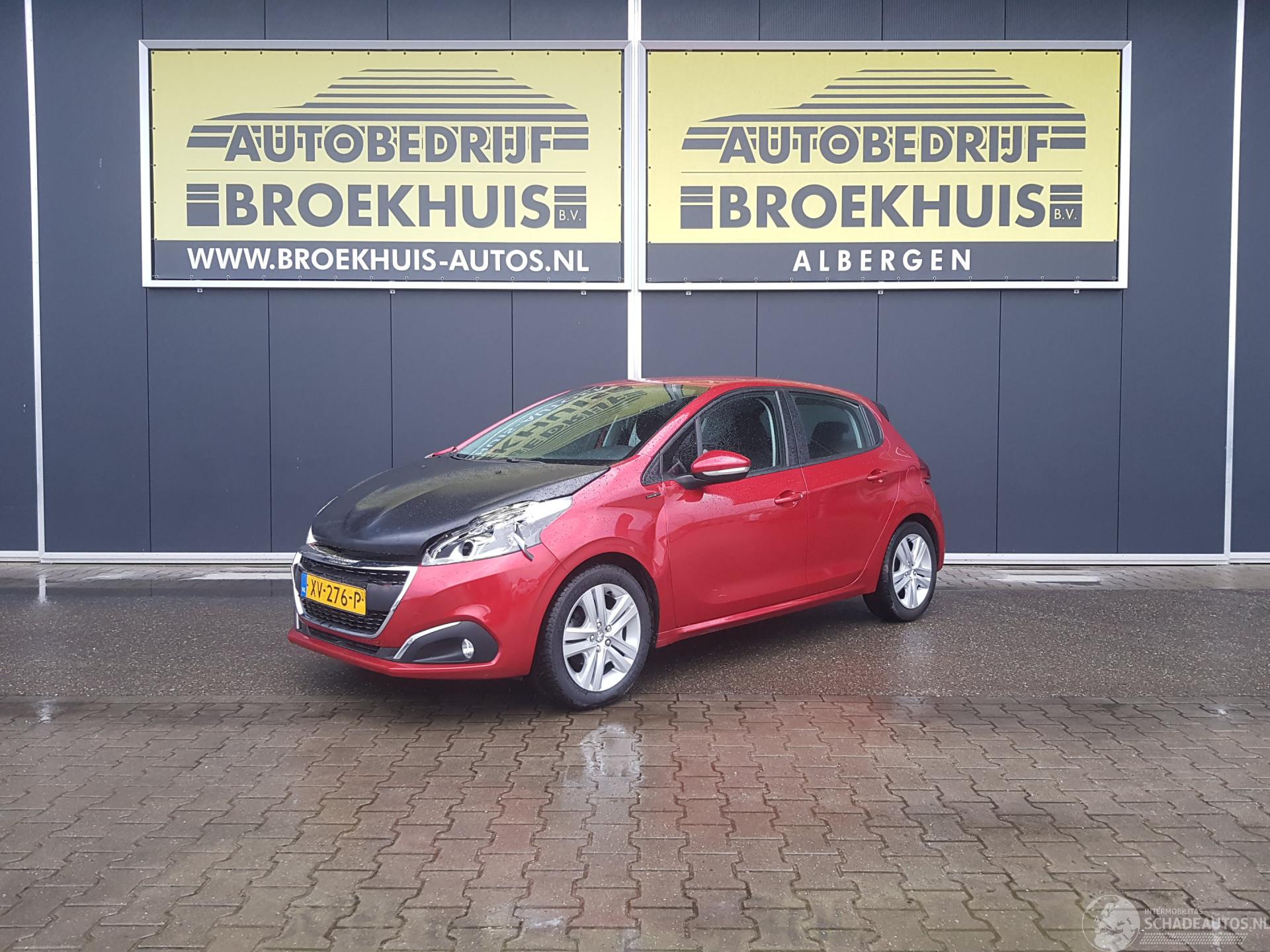 Peugeot 208 1.2 PureTech Signature