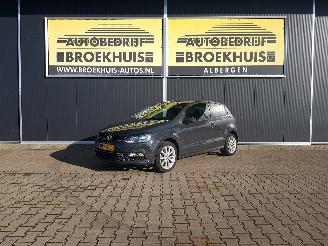 krockskadad bil auto Volkswagen Polo 1.2 TSI Highline 2016/12