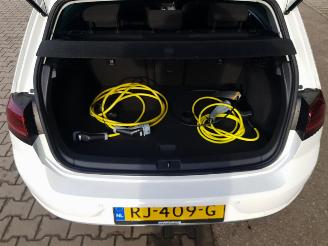 Volkswagen e-Golf e-Golf picture 19